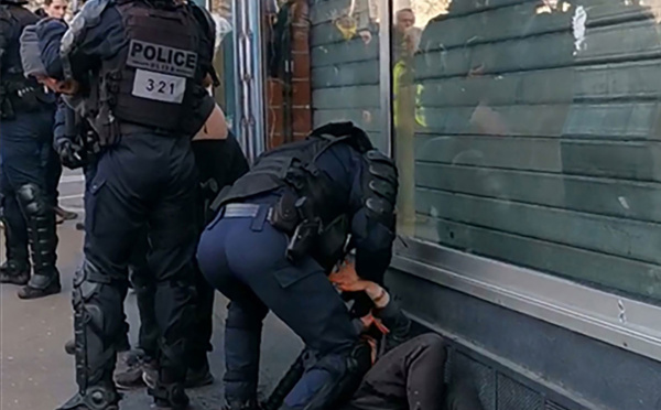 "Acharnement judiciaire" contre les manifestants: Amnesty accable la France