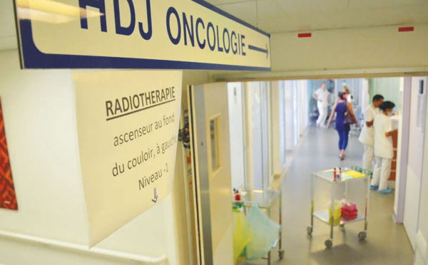 À l'hôpital, le délicat cloisonnement du Covid
