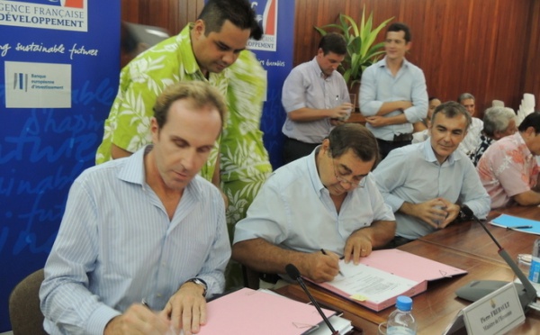 Deux conventions de prêts signées entre le Pays, l’AFD et la BEI : 6,5 milliards de Fcfp d'argent frais