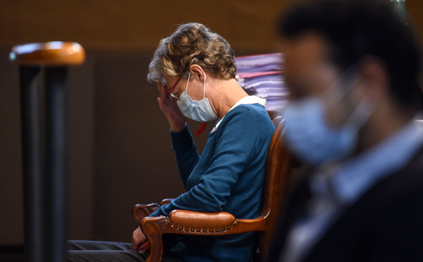 Maternité d'Orthez: 3 ans de prison et interdiction d'exercer requis contre l'anesthésiste alcoolique