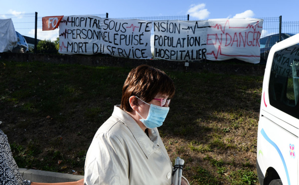 Epuisé par le Covid, l'hôpital de nouveau appelé à la grève