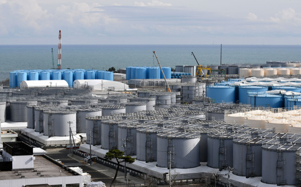 Fukushima: le Japon va bientôt décider de rejeter à la mer de l'eau contaminée