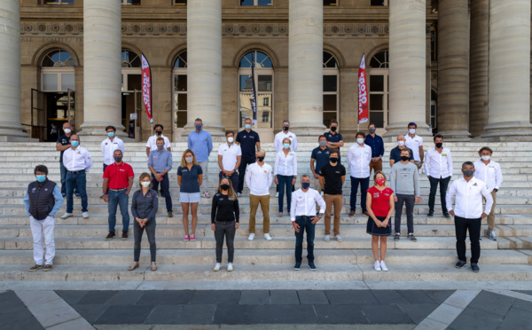 Vendée Globe: les marins prêts à quitter la terre dans un contexte de solitude