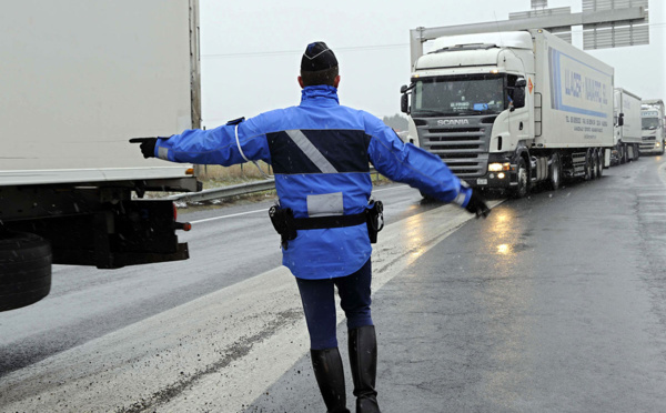 Un vaste réseau de blanchiment du trafic de drogue démantelé en France