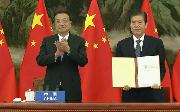La Chine se renforce avec la signature du plus vaste accord de libre-échange au monde