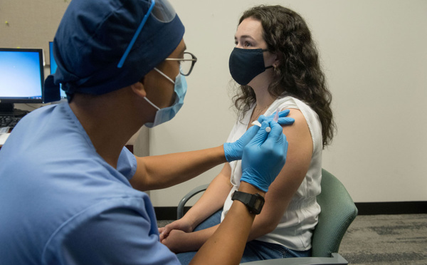 Un autre vaccin efficace contre le Covid-19 à plus de 90%