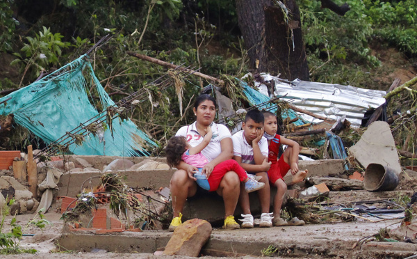 La tempête tropicale Iota s'affaiblit, 38 morts en Amérique centrale