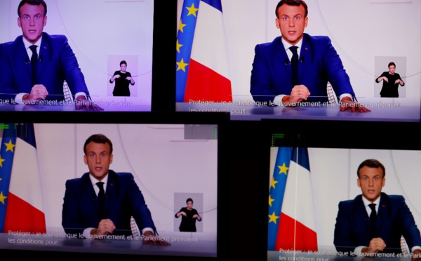 Covid-19 : la vaccination, pas obligatoire, débutera "dès fin décembre-début janvier", indique Macron