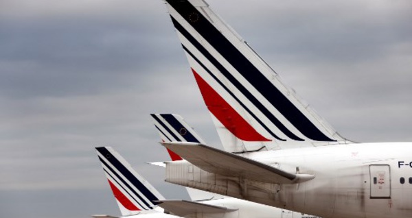 Bond des réservations pour la SNCF et Air France après le discours de Macron