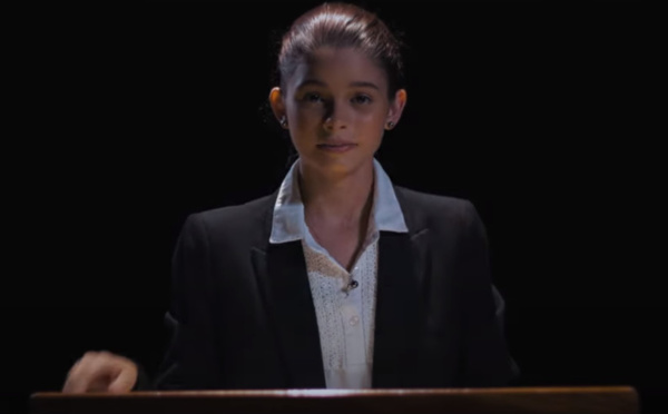 Noémie Tahiti chante "l'urgence" de "sauver la planète"