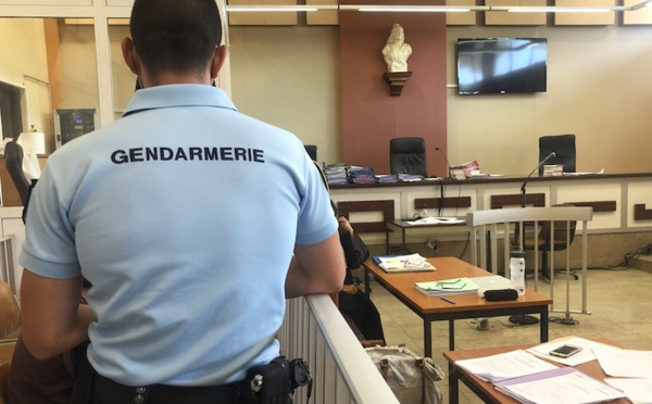 ​Cinq ans requis contre les fabricants d'ice