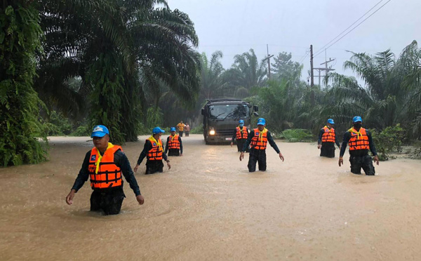 Crues subites dans le sud de la Thaïlande: au moins neuf morts