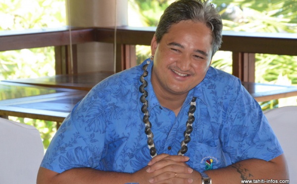 Réinscription : Tuheiava confirme "presque une centaine" de soutiens potentiels