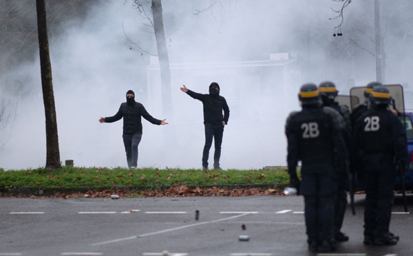 Alliance et Unsa, deux syndicats de policiers, refusent de participer au "Beauvau de la sécurité"