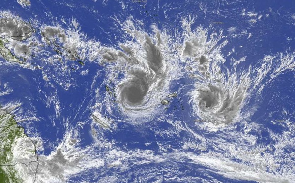 Deux cyclones menacent les Fiji et les Tonga