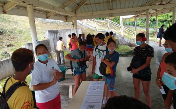 ​Ateliers nature pour vacances originales à Rurutu