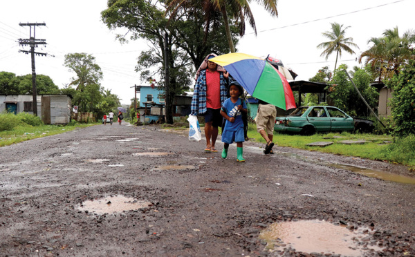 Fidji: au moins deux morts et des villages dévastés par le cyclone Yasa