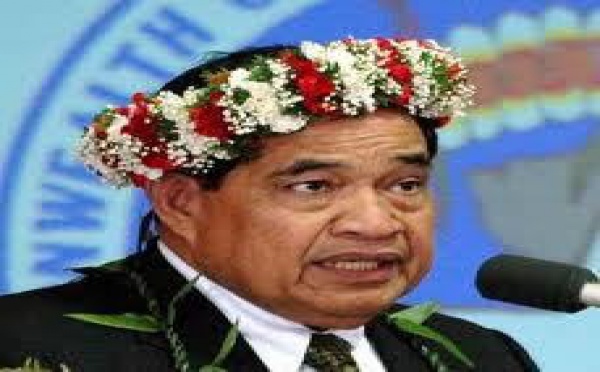 Démission du Gouverneur des Marianne du Nord