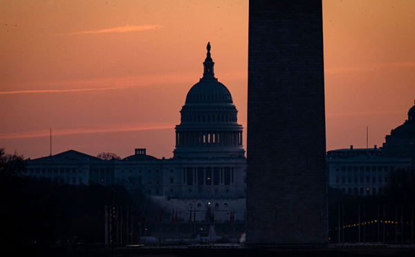Plan de relance: Trump résiste, des millions d'Américains dans la précarité