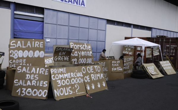   Les grévistes sommés de débloquer les accès à Oceania