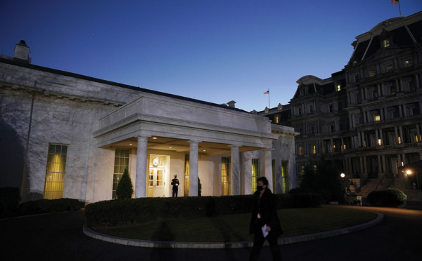 Les Etats-Unis tournent la page Trump, Biden s'installe à la Maison Blanche