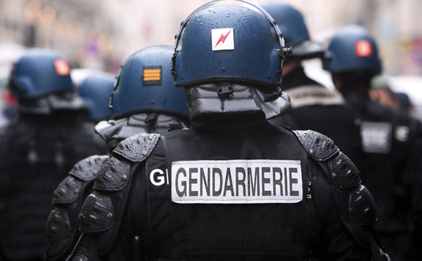 Mayotte: envoi de 2 pelotons de gendarmes mobiles et 10 enquêteurs
