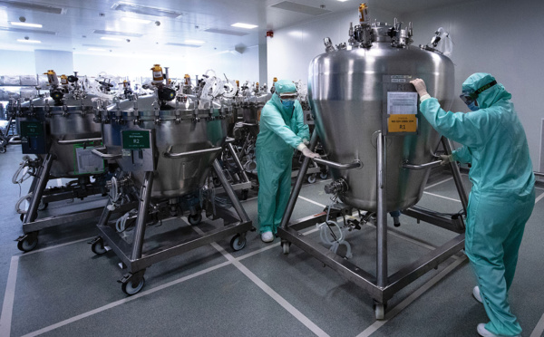 Covid-19: Sanofi va produire les vaccins de Pfizer-BioNTech mais poursuit sa propre recherche