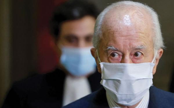 Au procès Karachi, la défense de Balladur brocarde des "théories délirantes"