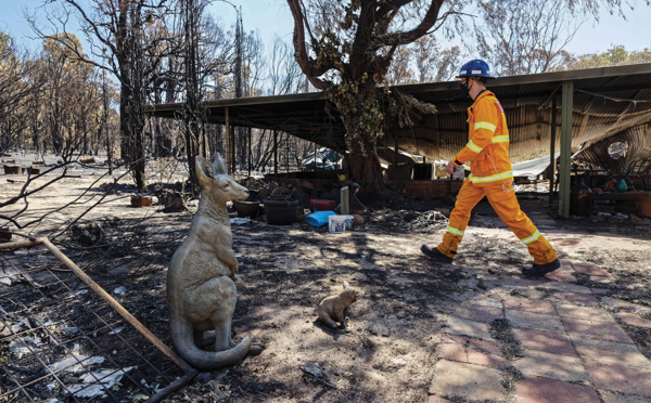 Australie: les pompiers parviennent à contenir les feux près de Perth