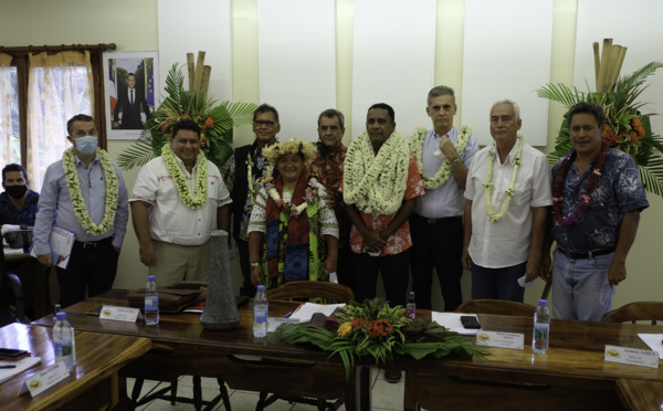 Tearii Alpha élu président de la Comcom Terehēamanu