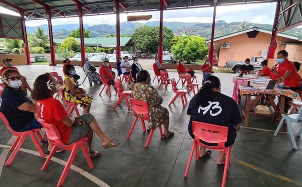 Père Auguste remplace frère Maxime à la présidence du CA de l'association 193