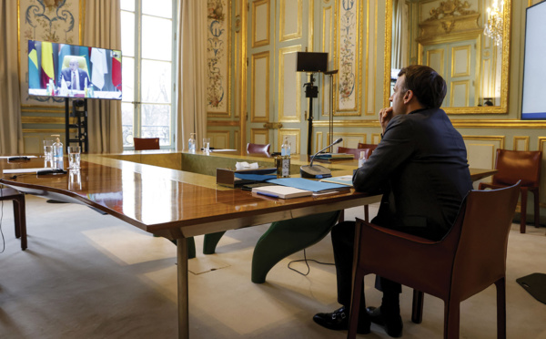 Lutte antijihadiste: cinq pays du Sahel et la France en sommet