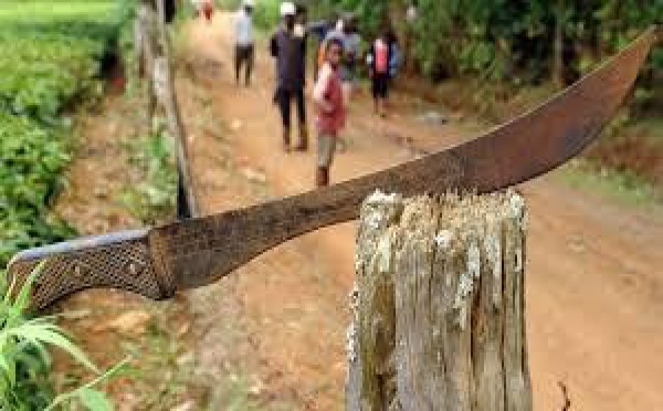 Chasses aux sorcières : deux victimes de plus, décapitées