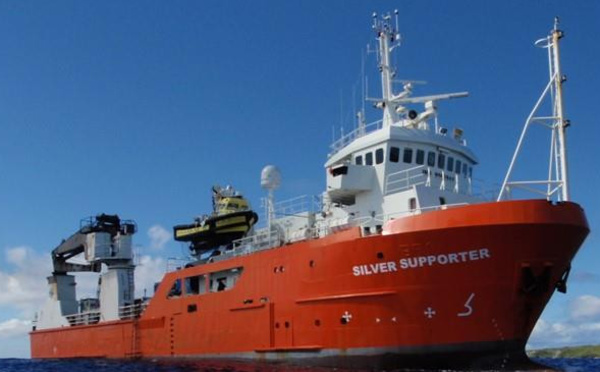 Un marin repêché après 14 heures en mer au large des Australes