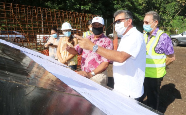 Fritch et Temeharo visitent pour 1,3 milliard de chantiers sur la côte Est