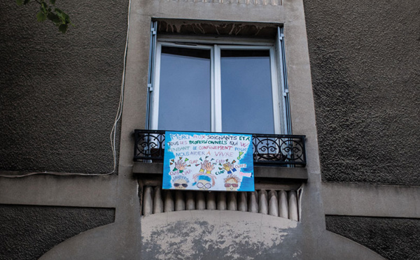 Covid-19: pour tenir la "digue" sanitaire, l'isolement rallongé