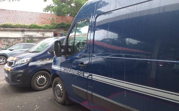 Un voleur étourdi stoppé par le couvre-feu 