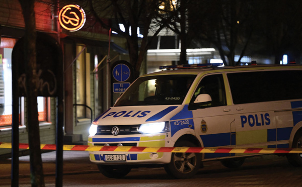 Suède: huit blessés à l'arme blanche dans une attaque possiblement "terroriste"
