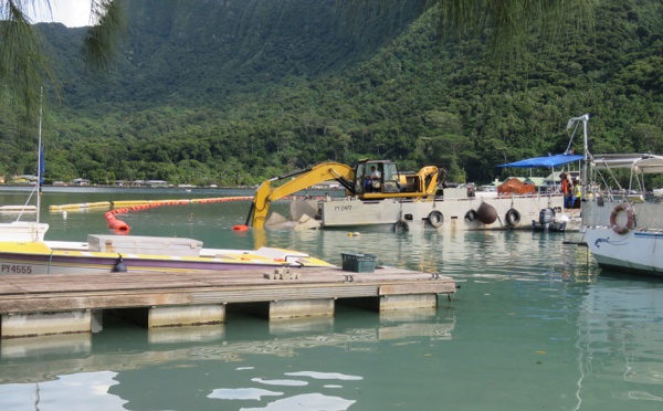 René Temeharo à la rencontre des riverains inquiets de Vaiare