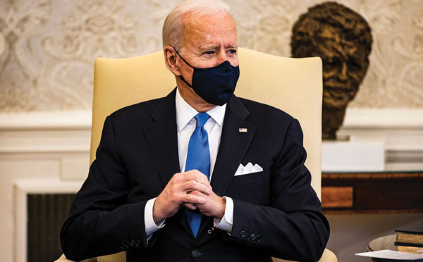 Biden salue une "victoire historique" après l'adoption de son plan de relance
