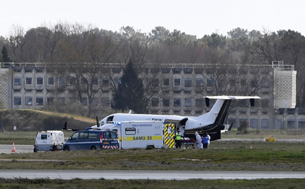 Covid-19: préparatifs d'évacuation "massive" de patients d'Ile-de-France