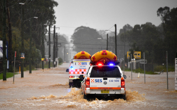 Australie: des milliers de personnes évacuées après des inondations