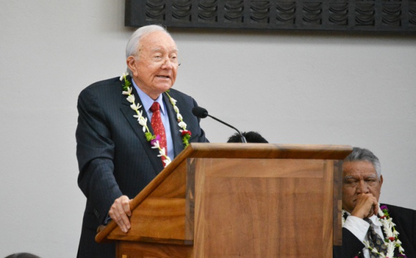 Gaston Flosse : "consacrer les dernières années de ma vie à la terre que j'aime"