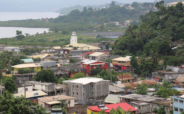 Mayotte : mort d'un adolescent de 17 ans agressé à la sortie de son lycée