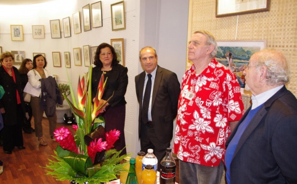 Inauguration de l' exposition-vente d’œuvres de Jaques Boullaire  à la Délégation de la Polynésie française