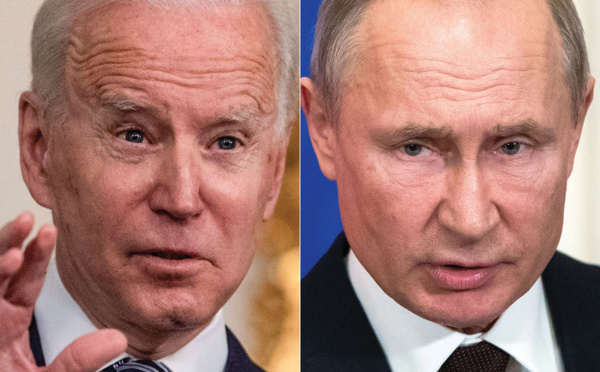 Biden sanctionne durement Moscou et expulse dix diplomates russes