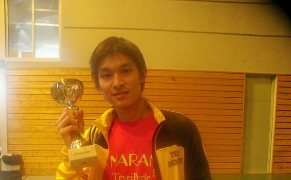 Taekwondo: Coup de pied final pour Teddy TENG