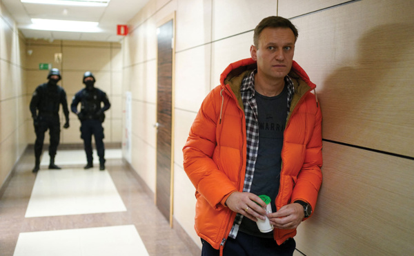 L'opposant russe Alexeï Navalny annonce la fin de sa grève de la faim