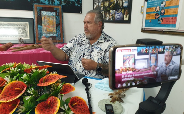 Moetai Brotherson défend une proposition de loi sur le nucléaire