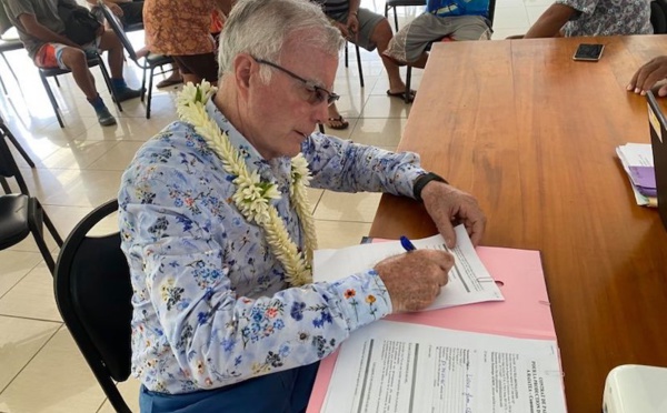 ​Premier pas vers la rhumerie à Tumaraa